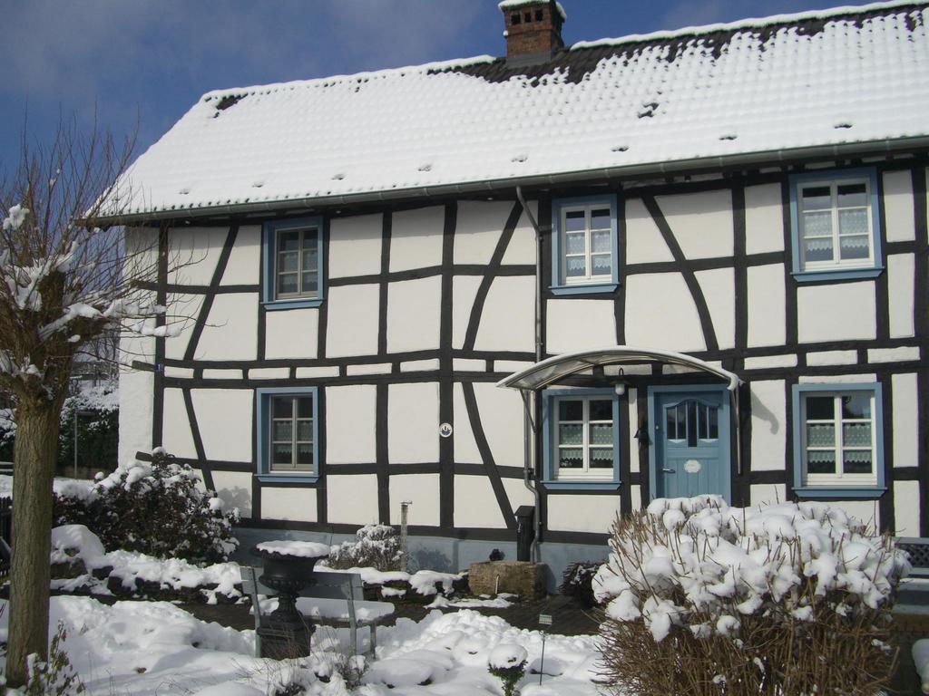 Haus-Hoeppches Blankenheim  Pokoj fotografie